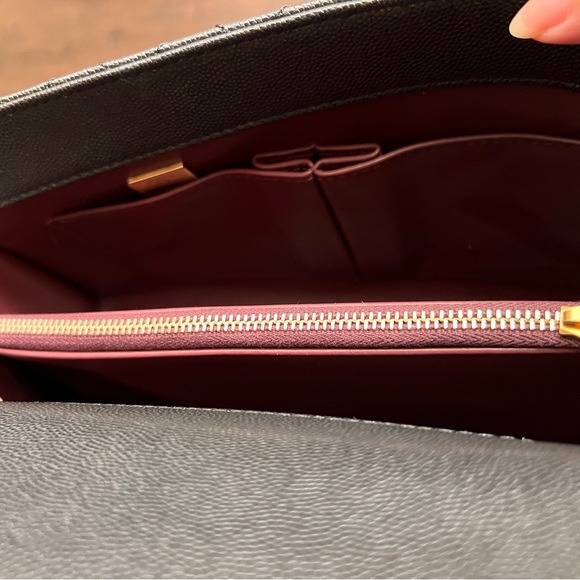 Brand New Coco Chanel Flapbag with handle, v b/black with dust bag and box. - Picture 9 of 15